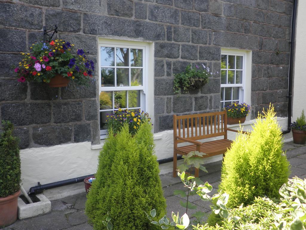 Longfrie Inn Saint Saviour Exterior foto